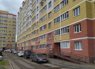 Аренда 1-ком. квартиры, 40 м2, Зеленодольск, проспект Строителей, 32А