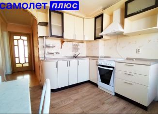 Продается 3-комнатная квартира, 64 м2, Приморский край, улица Ленина, 35