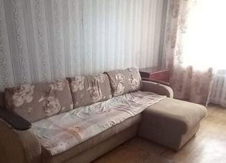 Сдается в аренду 1-комнатная квартира, 33 м2, Волгоградская область, Жирновская улица, 13