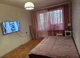 Сдается двухкомнатная квартира, 45 м2, Москва, Профсоюзная улица, 156к1, метро Ясенево