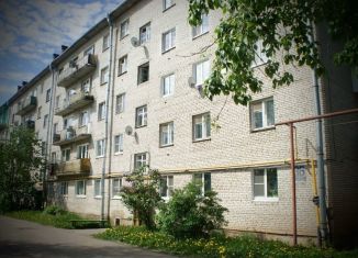 Продажа 4-комнатной квартиры, 60.3 м2, Новгородская область, Лесная улица, 36