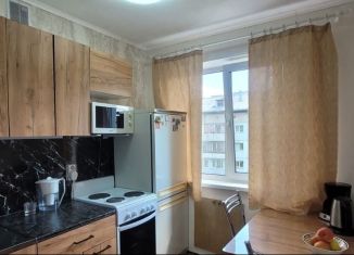 Продажа двухкомнатной квартиры, 42.7 м2, Ленинск-Кузнецкий, улица Суворова, 8