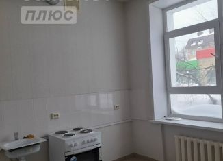 Продаю двухкомнатную квартиру, 54 м2, посёлок городского типа Вахруши, Коммунистическая улица, 2