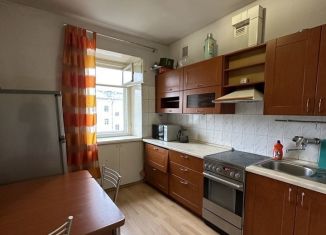 Аренда двухкомнатной квартиры, 52 м2, Мурманская область, Ленинградская улица, 24