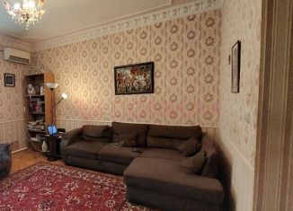 Продается трехкомнатная квартира, 79.8 м2, Новочеркасск, Магистральная улица, 14