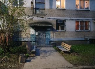 Продам трехкомнатную квартиру, 63.5 м2, Челябинская область, улица Либединского, 47
