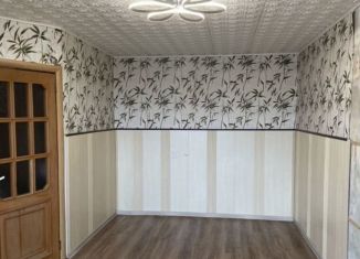 Продается 1-ком. квартира, 32.4 м2, Петергоф, Ботаническая улица, 18к2