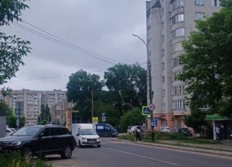 Продается четырехкомнатная квартира, 64 м2, Тамбов, улица Володарского