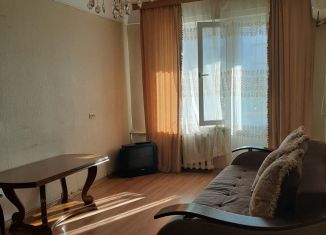 Сдаю в аренду однокомнатную квартиру, 40 м2, Дагестан, проспект Имама Шамиля, 89А