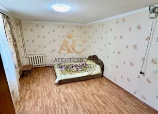 Двухкомнатная квартира на продажу, 50.9 м2, Феодосия, улица Челнокова, 76А