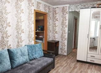 Продается 3-комнатная квартира, 49.9 м2, Челябинская область, улица Тореза, 4