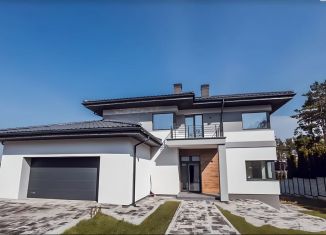 Дом на продажу, 245 м2, деревня Трубачеевка, Радужная улица, 295