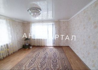 Продажа 2-комнатной квартиры, 49 м2, Тюменская область, Заводская улица, 21