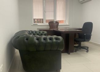Сдам офис, 40 м2, Махачкала, улица Абубакарова, 106