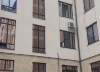 Продам трехкомнатную квартиру, 74 м2, Нальчик, улица Чернышевского, 201В