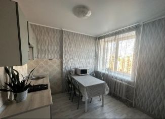 Аренда 2-комнатной квартиры, 55 м2, Челябинская область, проспект Ленина, 64