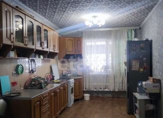 Продается 3-ком. квартира, 120 м2, Астраханская область, площадь Артёма Сергеева, 10