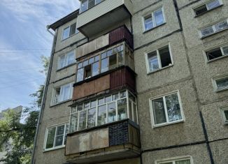 Продам трехкомнатную квартиру, 50.2 м2, Йошкар-Ола, Красноармейская улица, 46А, микрорайон Комсомольский