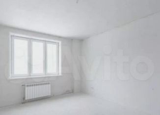 Продаю 4-комнатную квартиру, 96 м2, Татарстан