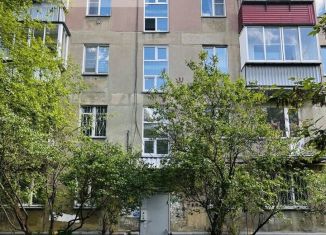 Продается 1-ком. квартира, 31.1 м2, Челябинск, Салютная улица, 14, Тракторозаводский район