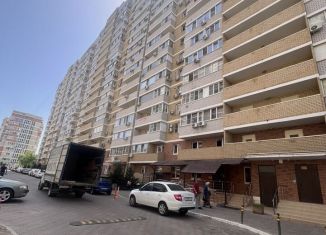 Сдается в аренду 1-комнатная квартира, 45 м2, Краснодарский край, улица Петра Метальникова
