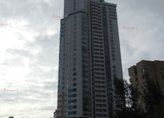 Продается трехкомнатная квартира, 100.9 м2, Екатеринбург, улица Февральской Революции, 15, метро Площадь 1905 года