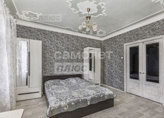 Продам 2-комнатную квартиру, 69.2 м2, Челябинск, улица Гагарина, 10