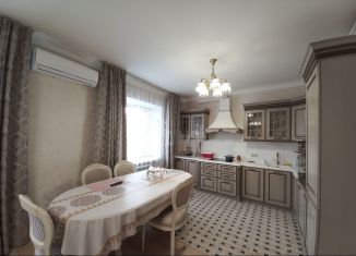 Продается 3-комнатная квартира, 102.4 м2, Улан-Удэ, улица Павлова, 48А