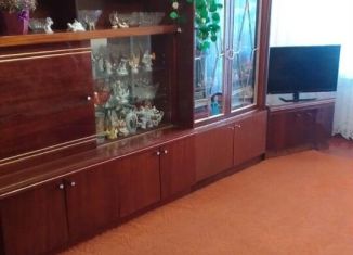 Продается 3-комнатная квартира, 58.4 м2, посёлок городского типа Усть-Донецкий, Промышленная улица, 10