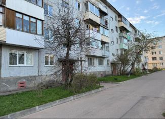 Продам 3-комнатную квартиру, 60 м2, городской посёлок Мга, улица Мгинской Правды, 9