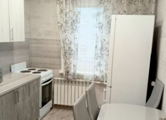 1-ком. квартира в аренду, 37 м2, Елабуга, улица Тази Гиззата, 2