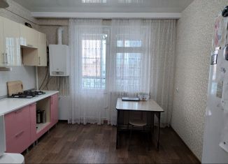 Продам 3-комнатную квартиру, 90 м2, Новочебоксарск, Советская улица, 40