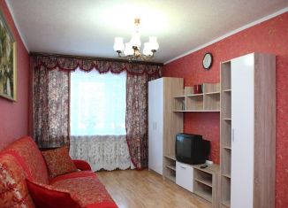 Сдается в аренду двухкомнатная квартира, 46 м2, Ярославль, улица Гоголя, 3, район Суздалка