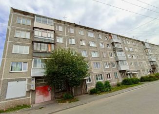 Продается 4-ком. квартира, 58 м2, Петрозаводск, Пограничная улица, 5, район Рыбка