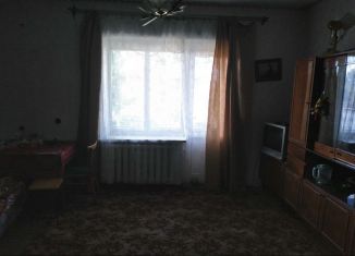 Двухкомнатная квартира на продажу, 52 м2, село Юровка, Садовая улица