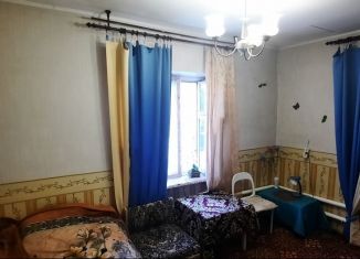 Сдача в аренду комнаты, 15 м2, Тверь, улица Добролюбова, 84