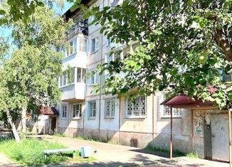 Продажа трехкомнатной квартиры, 58.2 м2, Шелехов, 20-й квартал, 93