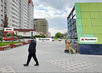 Сдача в аренду торговой площади, 80 м2, Москва, улица Авиаконструктора Миля, 8к1, район Выхино-Жулебино