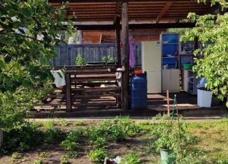 Сдаю комнату, 9 м2, поселок городского типа Усть-Баргузин, Кедровая улица, 5