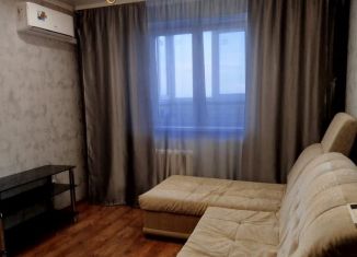 Сдается в аренду однокомнатная квартира, 36 м2, Тюмень, Западносибирская улица, 2, ЖК Добрый