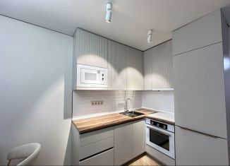 Сдаю 2-ком. квартиру, 45 м2, Сочи, переулок Трунова, 6к7, микрорайон Завокзальный