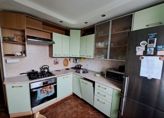 Аренда трехкомнатной квартиры, 67 м2, Сыктывкар, Петрозаводская улица, 54, район Орбита