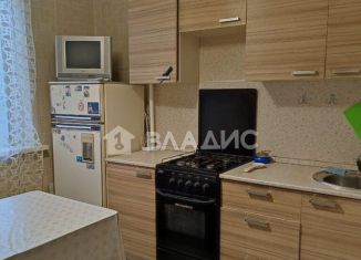 Однокомнатная квартира в аренду, 37 м2, Владимир, улица Комиссарова, 3А