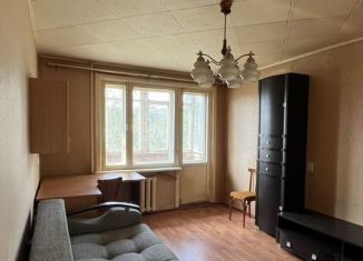 Продаю 1-комнатную квартиру, 32.2 м2, Екатеринбург, Эскадронная улица, 2