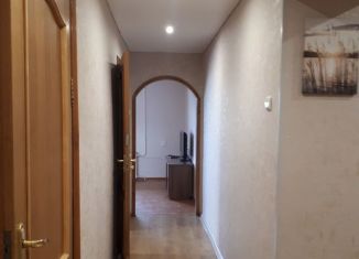 Продается 3-ком. квартира, 61.9 м2, Курск, улица 50 лет Октября, 3