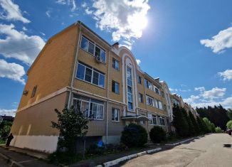 Продается однокомнатная квартира, 44 м2, Обнинск, Белкинская улица, 46