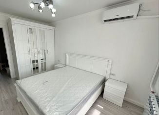 Продажа 3-ком. квартиры, 73 м2, Грозный, улица А.А. Айдамирова, 133к10, микрорайон Ипподромный