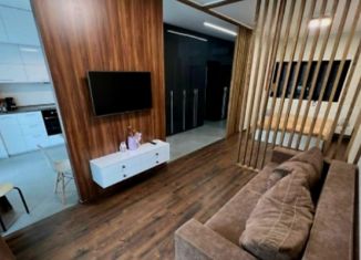 Сдаю в аренду 1-ком. квартиру, 37 м2, Екатеринбург, улица 8 Марта, 80, метро Геологическая