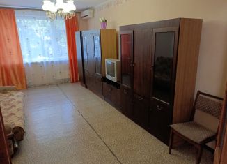 Двухкомнатная квартира в аренду, 64 м2, Краснодар, улица имени 40-летия Победы, 35/2, микрорайон ЗИП