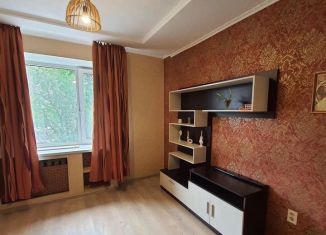 Продажа однокомнатной квартиры, 33 м2, Череповец, улица Краснодонцев, 24